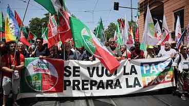 Manifestantes em Roma pedem fim da ofensiva em Gaza