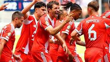 Bayern de Munique faz história com goleada de 10 a 0