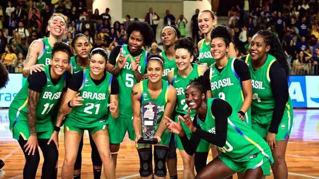 Brasil define convocadas para a AmeriCup de basquete feminino | Seleção feminina de basquete divulga lista para a AmeriCup